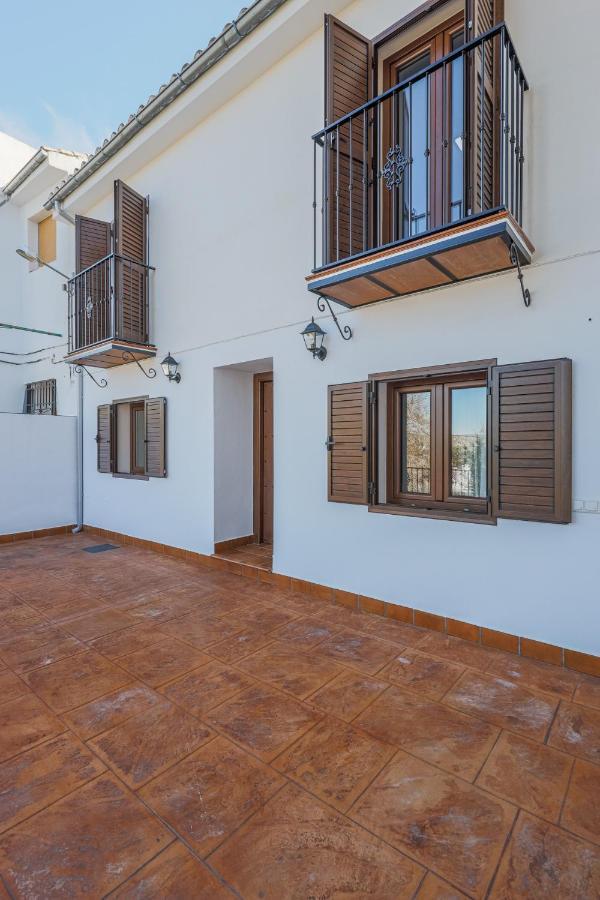 Fantastica Casa De 3 Bedroom Y 3 Banos - Casa De Relax- Montefrío Exterior foto